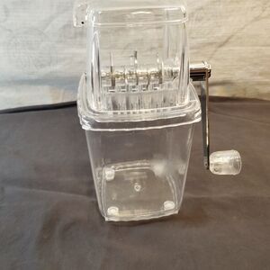 Clear Manual Ice Crusher